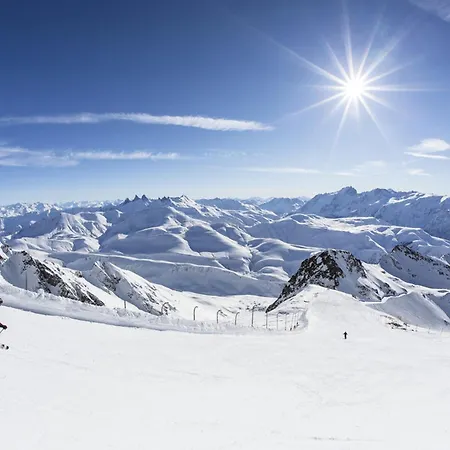 Apartment Avec Coin Montagne Pour 4 Pers, Skis Aux Pieds - Fr-1-445-72